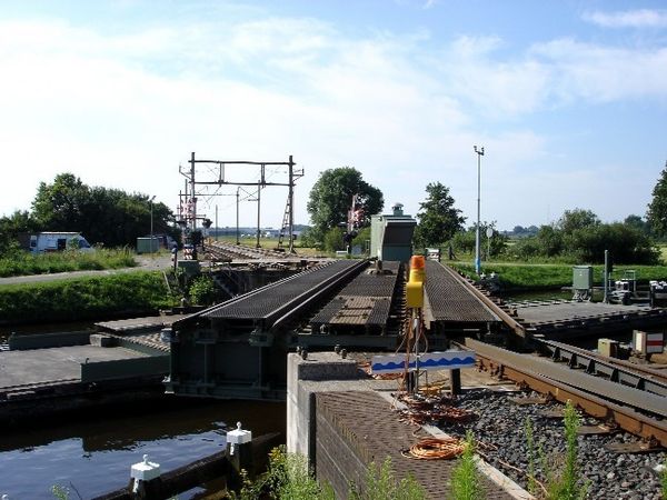 Draaibrug Meppel.jpg