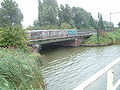 798px-Spoorbrug naast de A12 over de Rotte.jpg