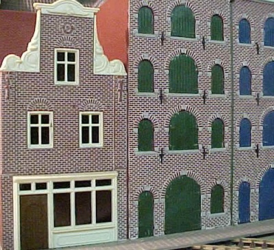 Hollandscale-02.jpg